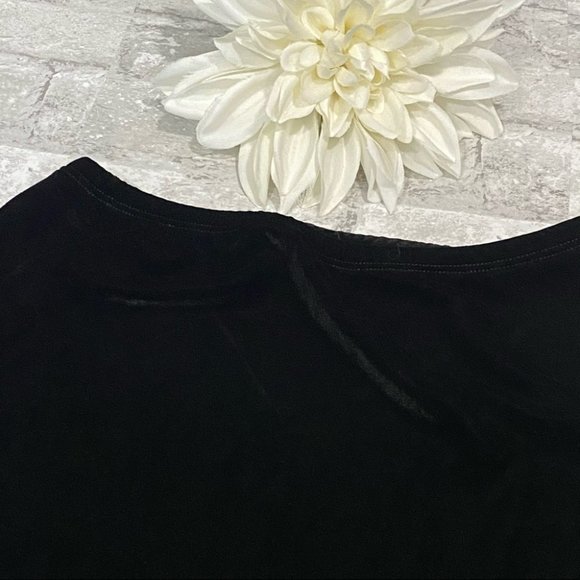 SOLD | American Apparel Black Velvet Mini Skirt - Picture 9 of 16